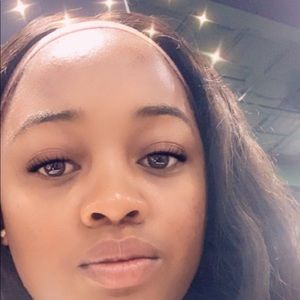 Meet your Posher, Candice